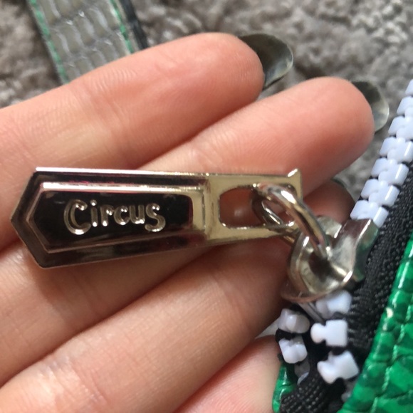 Circus Sam Edelman Wristlet - Picture 2 of 3